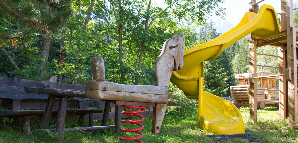 Sala giochi e parco giochi - da noi non ci si annoia mai!