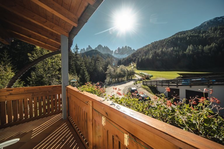 Hotel 3 stelle in Val di Funes Ranuimüllerhof*** >>> Hotel 3 stelle in Val di Funes Ranuimüllerhof*** >>>